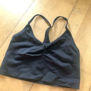 aritzia parklife cropped black tank top